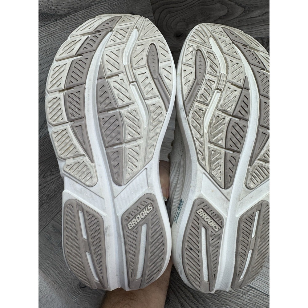 Brooks Ghost Max 3 Coconut Chateau Grey 1204571D181 Women's Size 7.5 D - Picture 5 of 10
